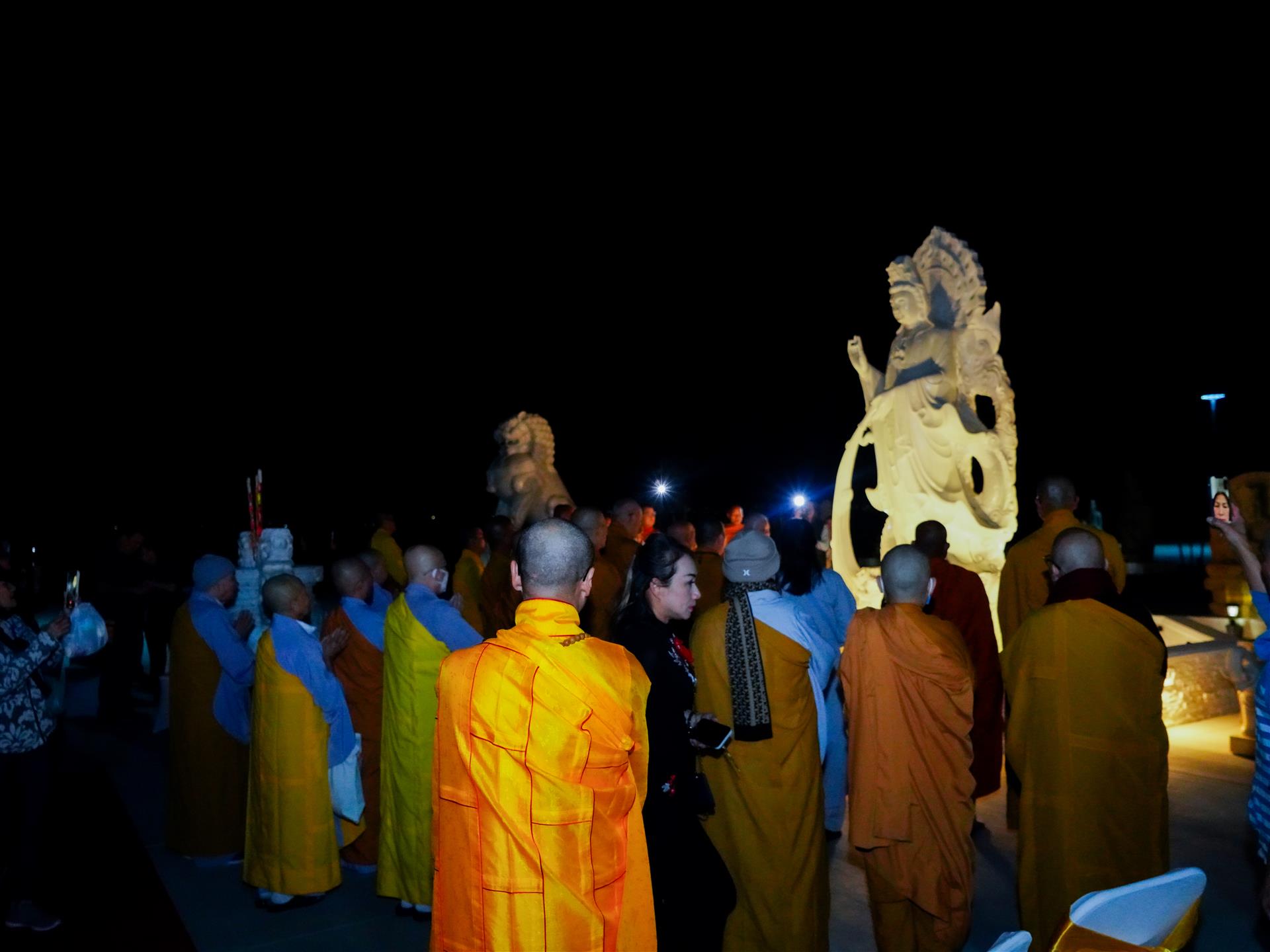 Đêm Hoa Đăng – 029